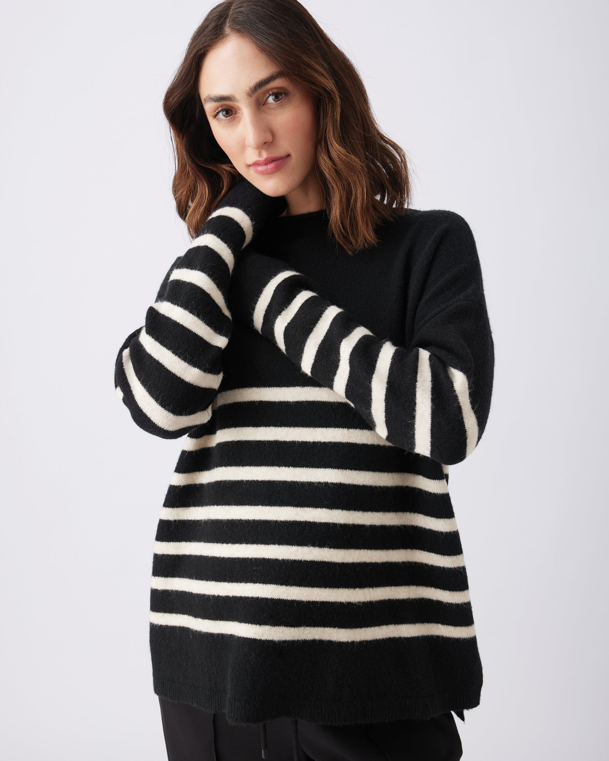 Gerrie Nursing Knit  Black / Vanilla