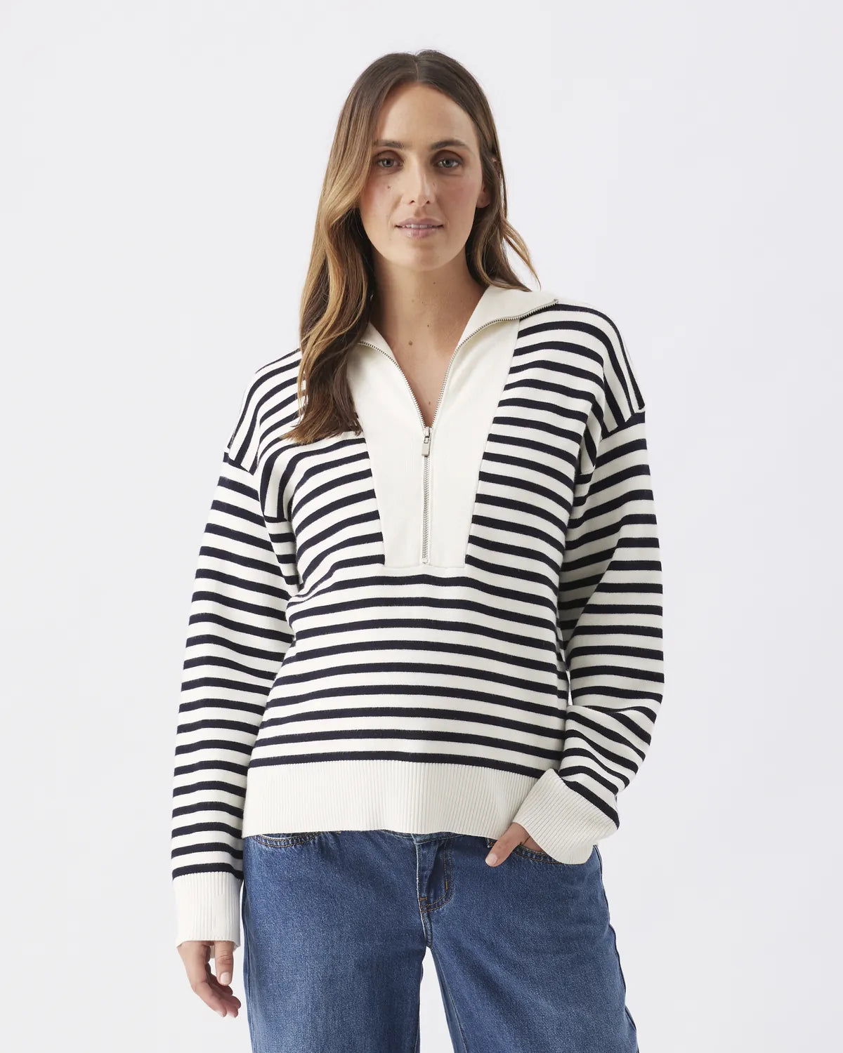 Fable Nursing Knit White / Midnight
