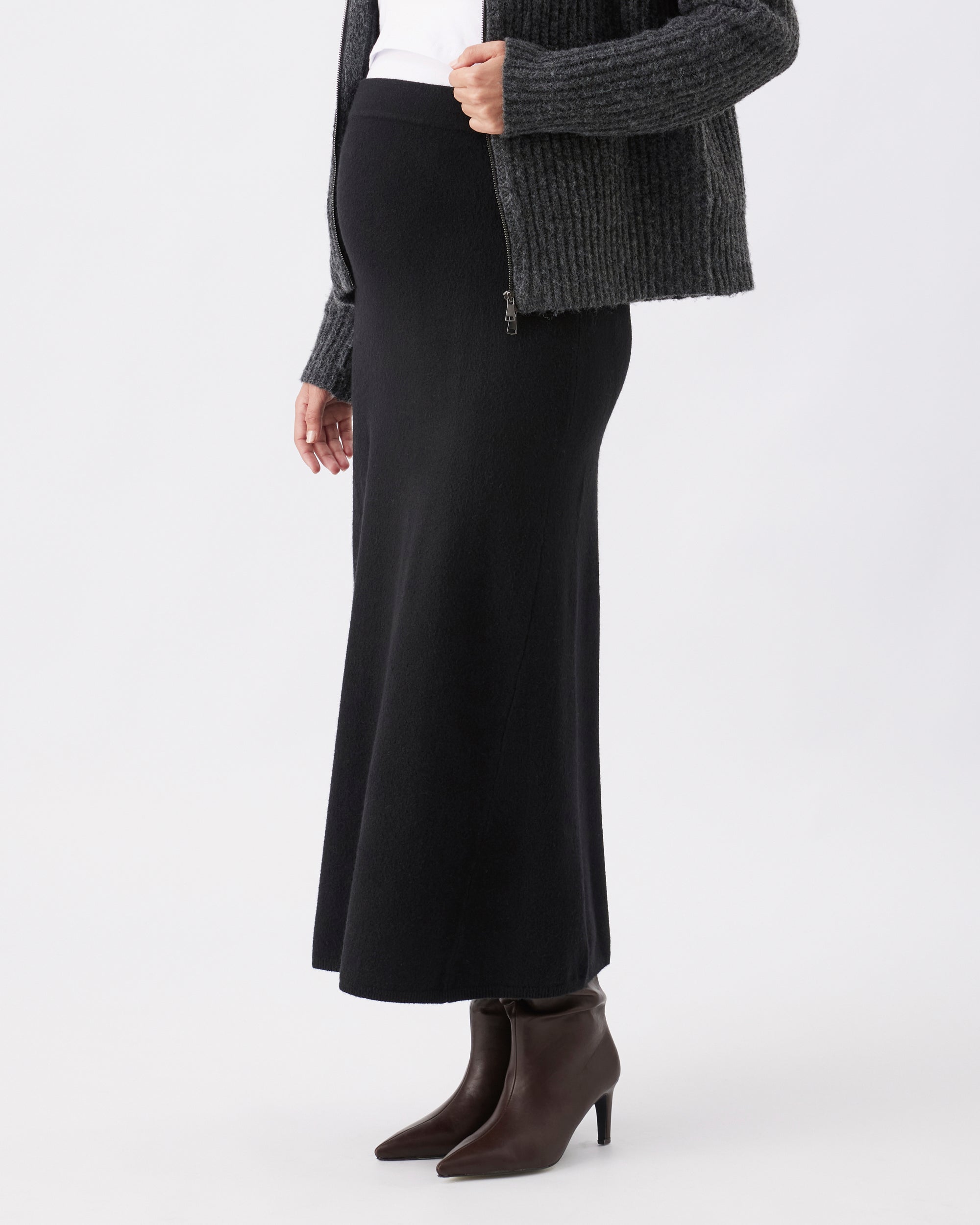 Annie Aline Knit Skirt Black