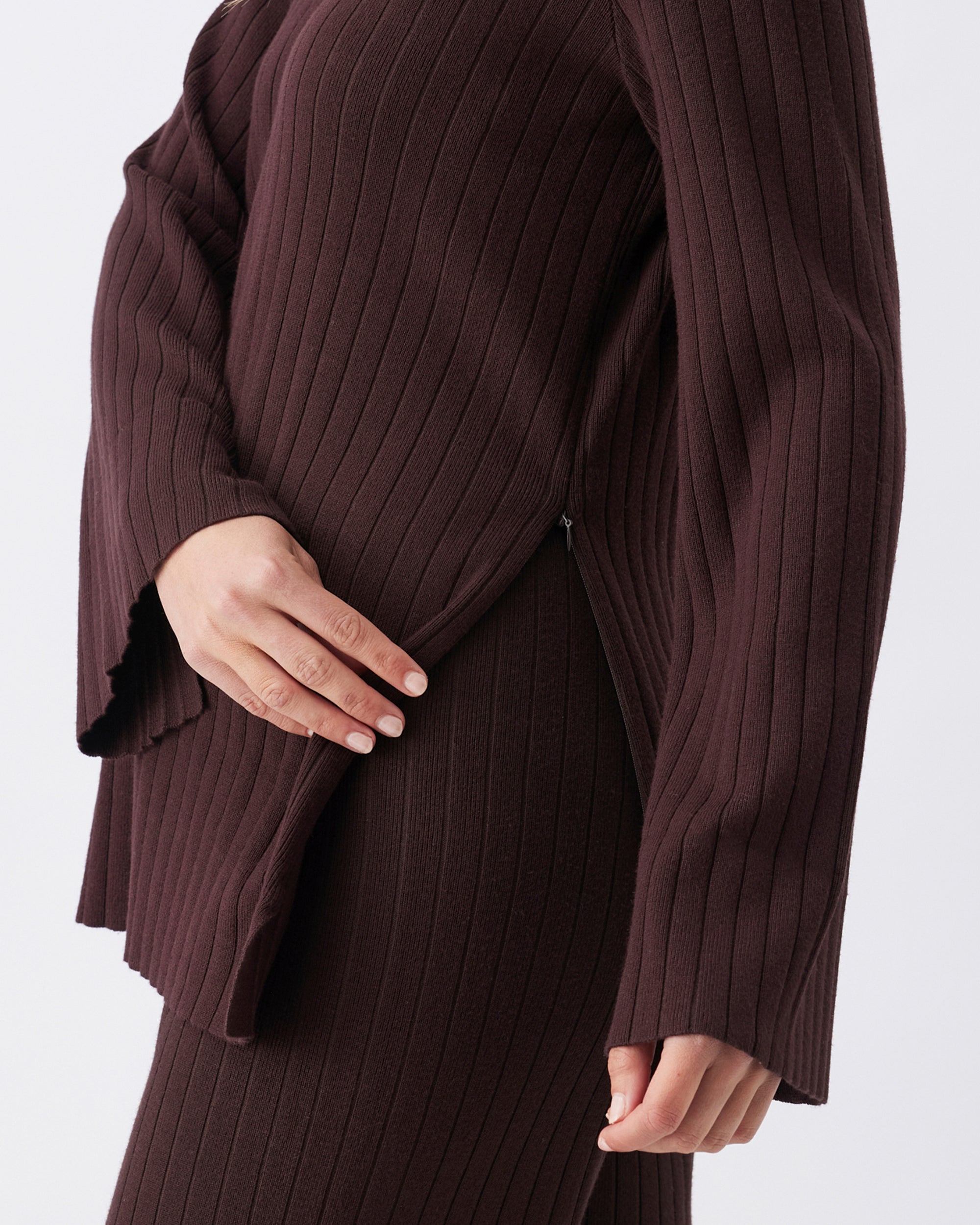 Dallas Rib Knit Nursing Top Cocoa