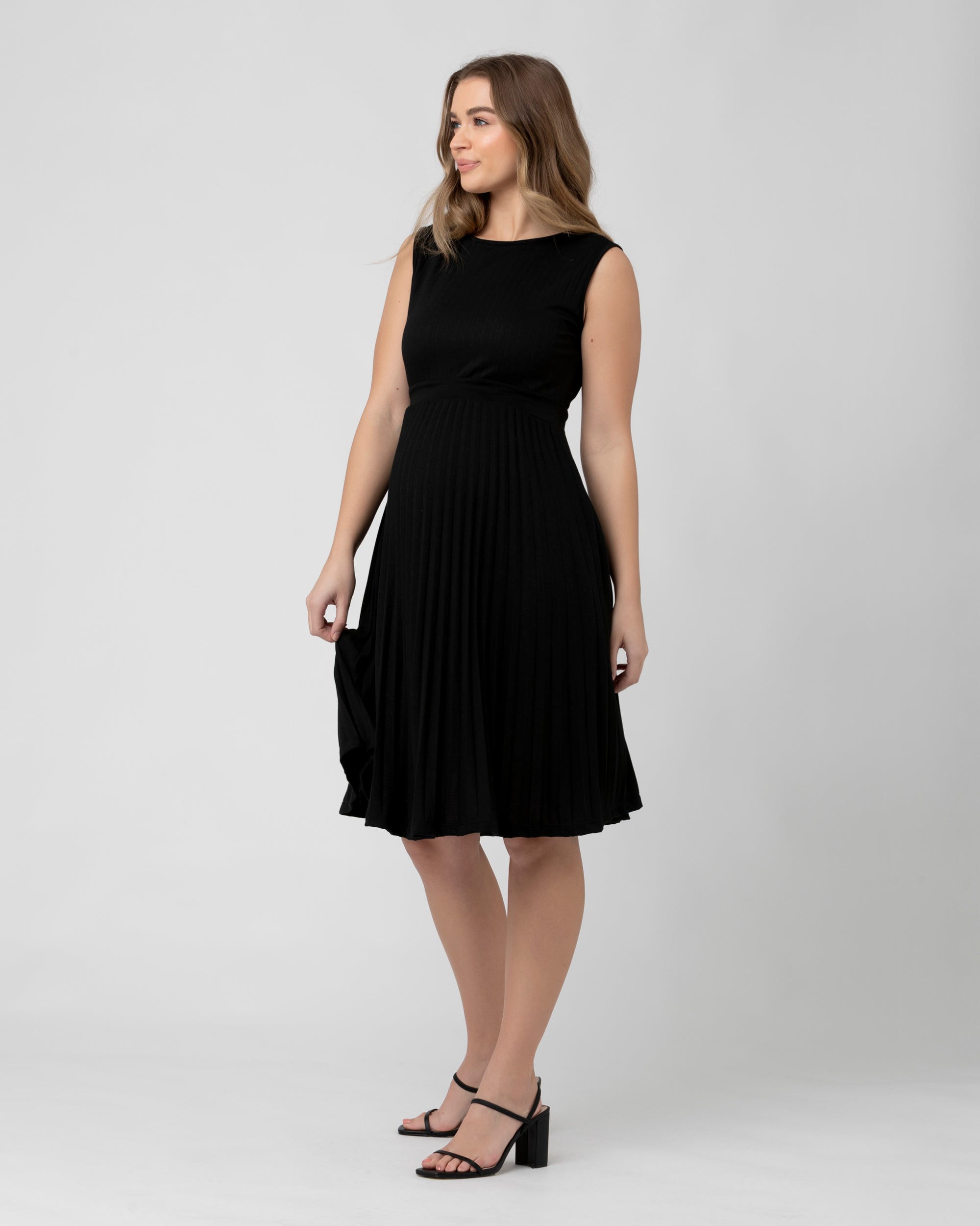 Knife Pleat Dress Black