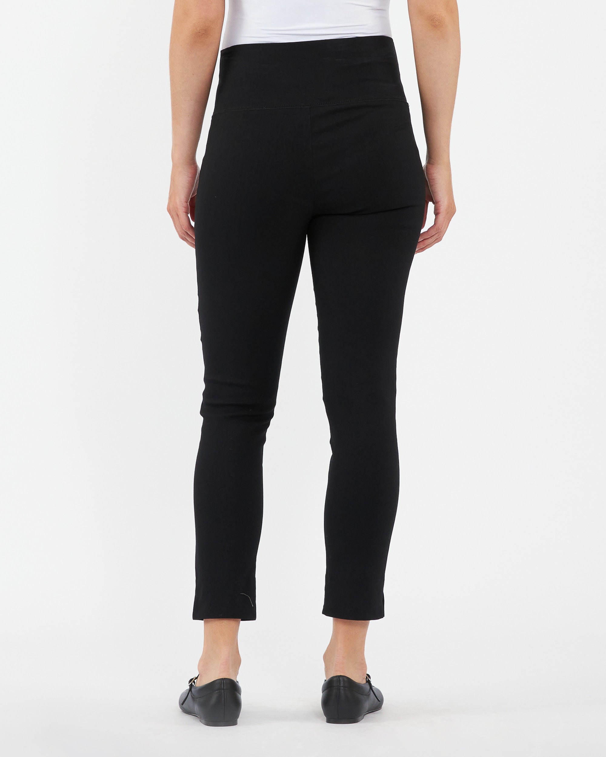 Suzie Capri Pant Black