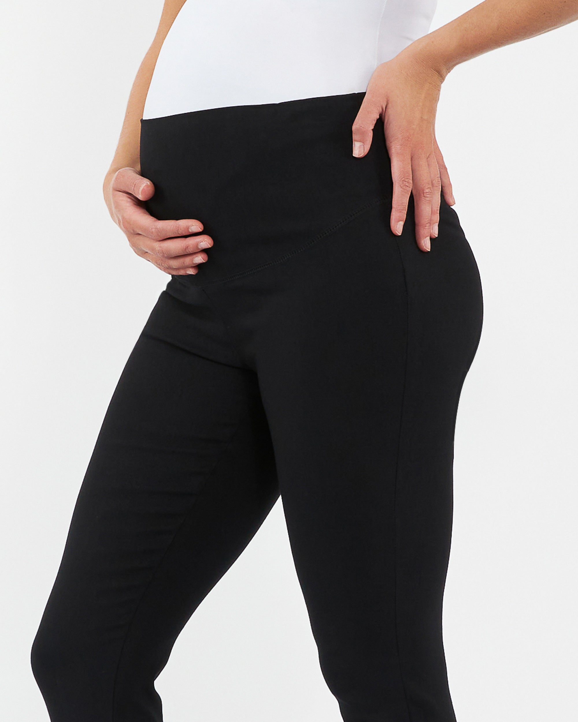 Suzie Capri Pant Black