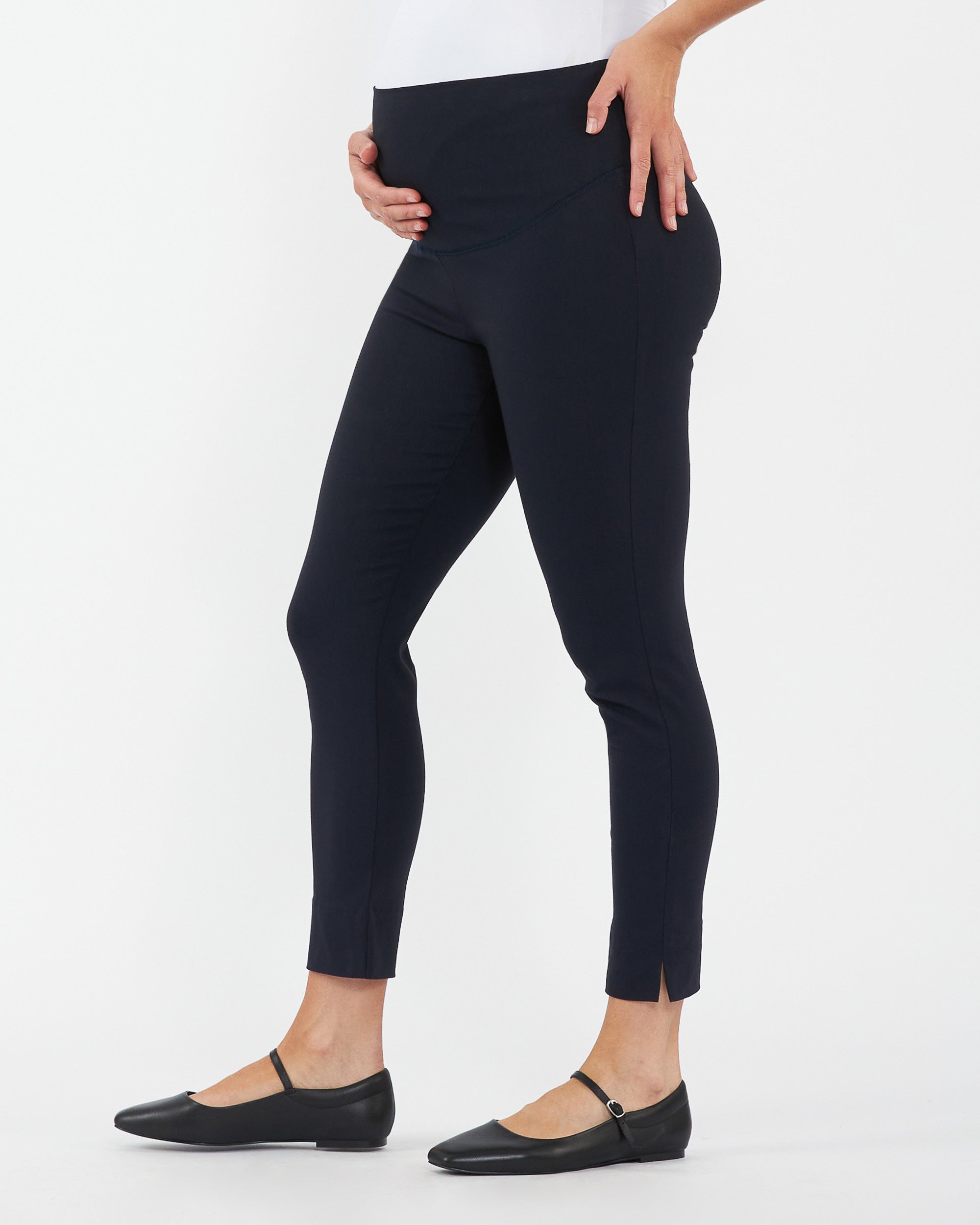 Suzie Capri Pant Navy