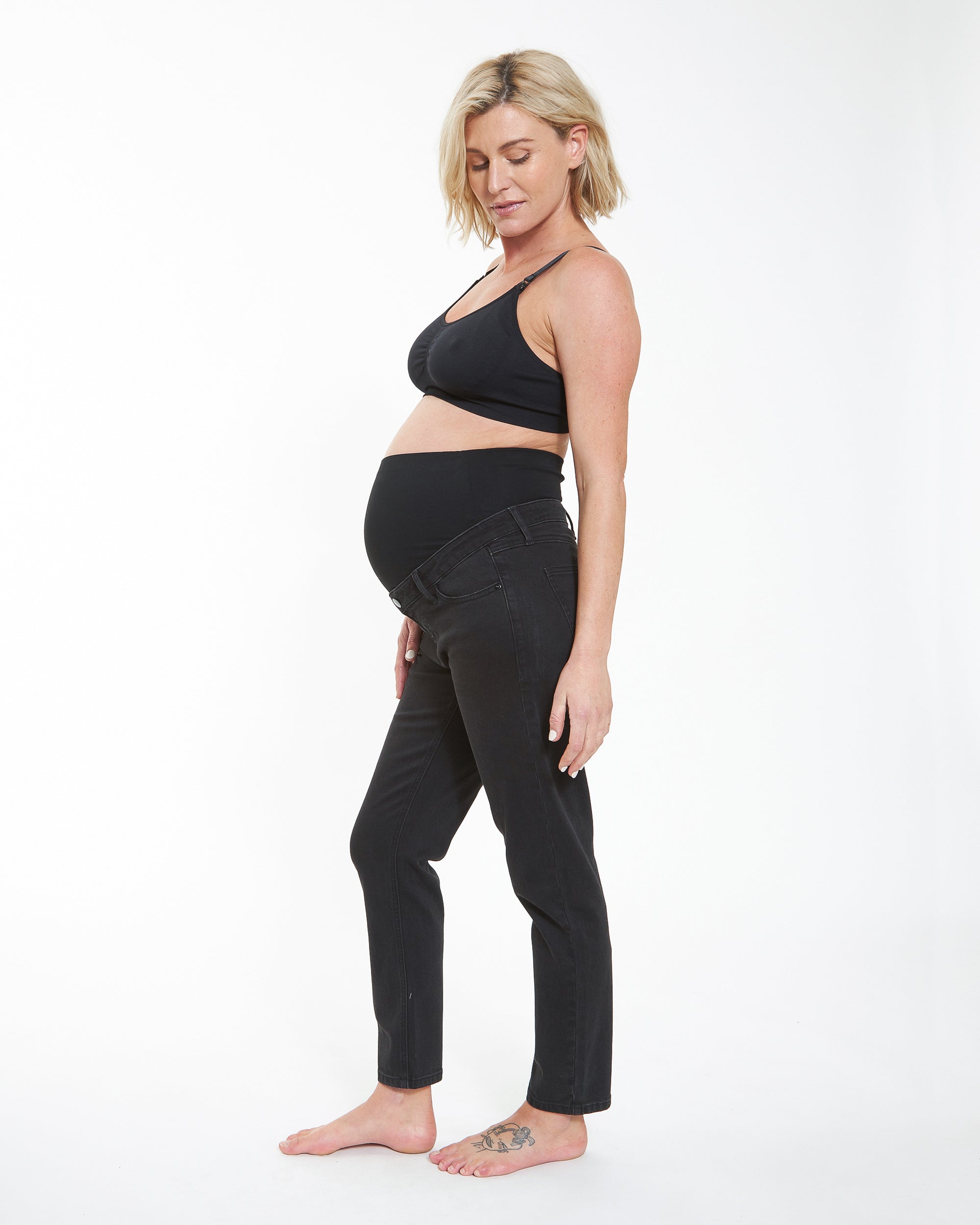 Hunter Over Bump Crop Jean Black