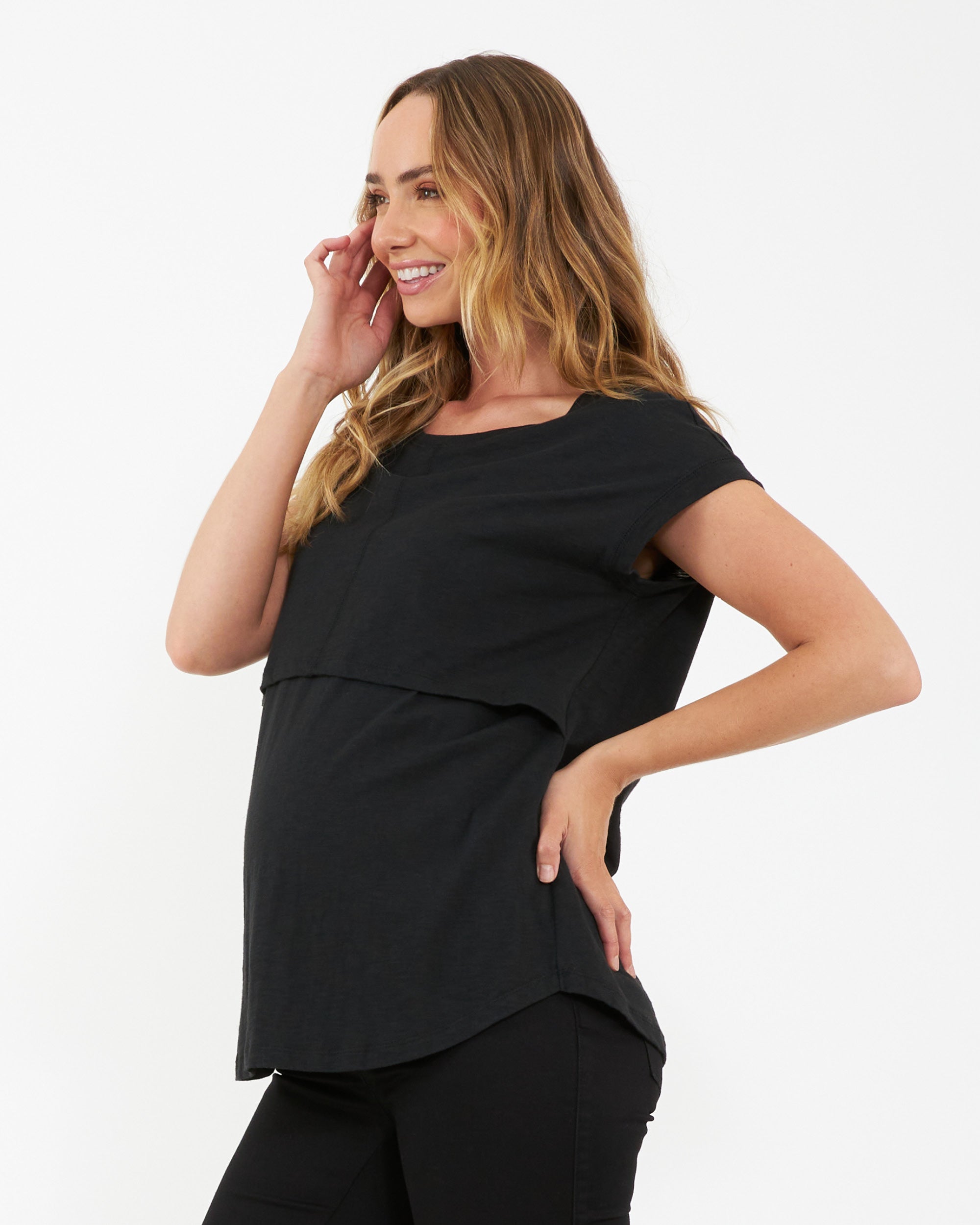 Richie Nursing Tee Black