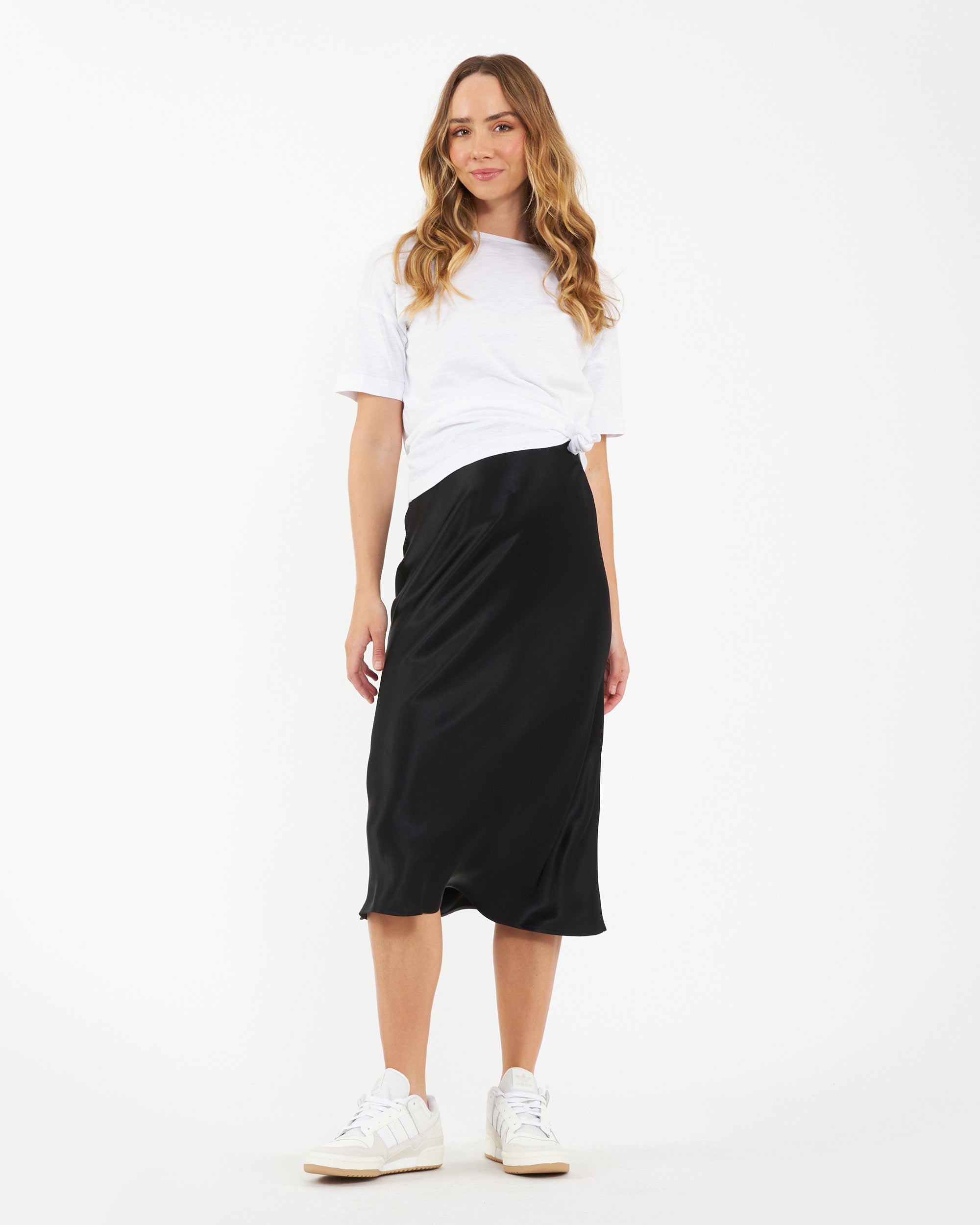 Claud Tee White