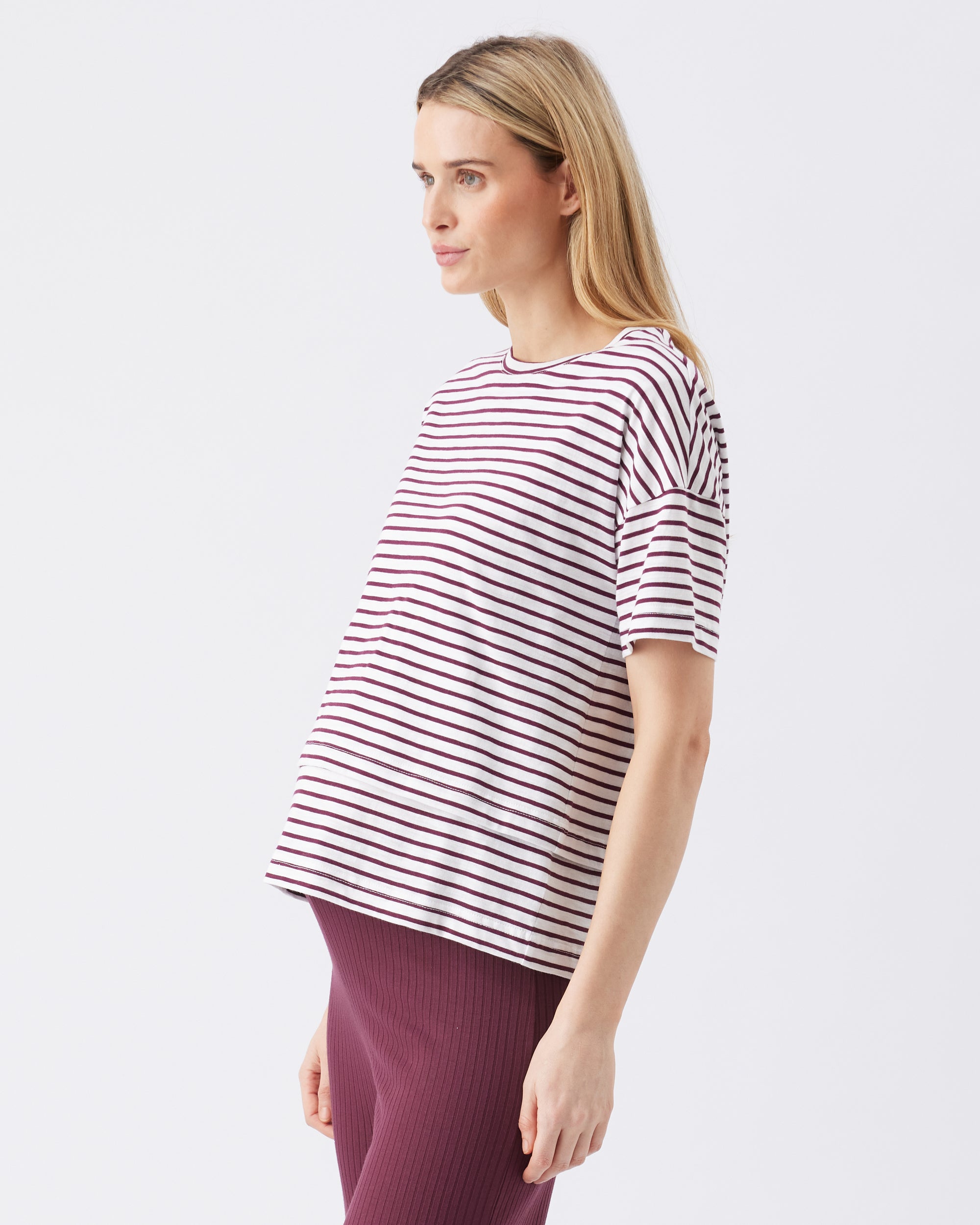 Claudette Nursing Tee White / Maroon