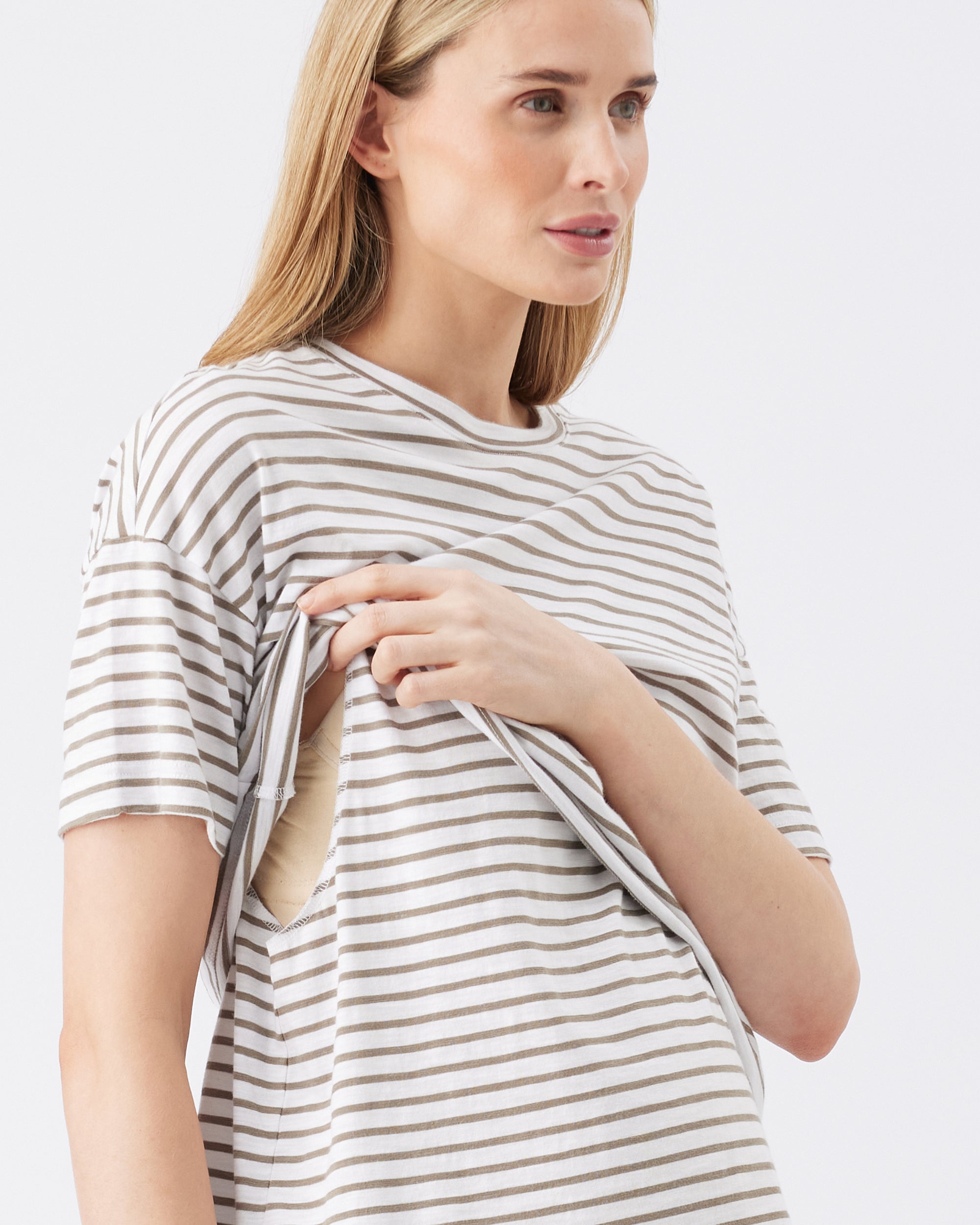 Claudette Nursing Tee White / Olive