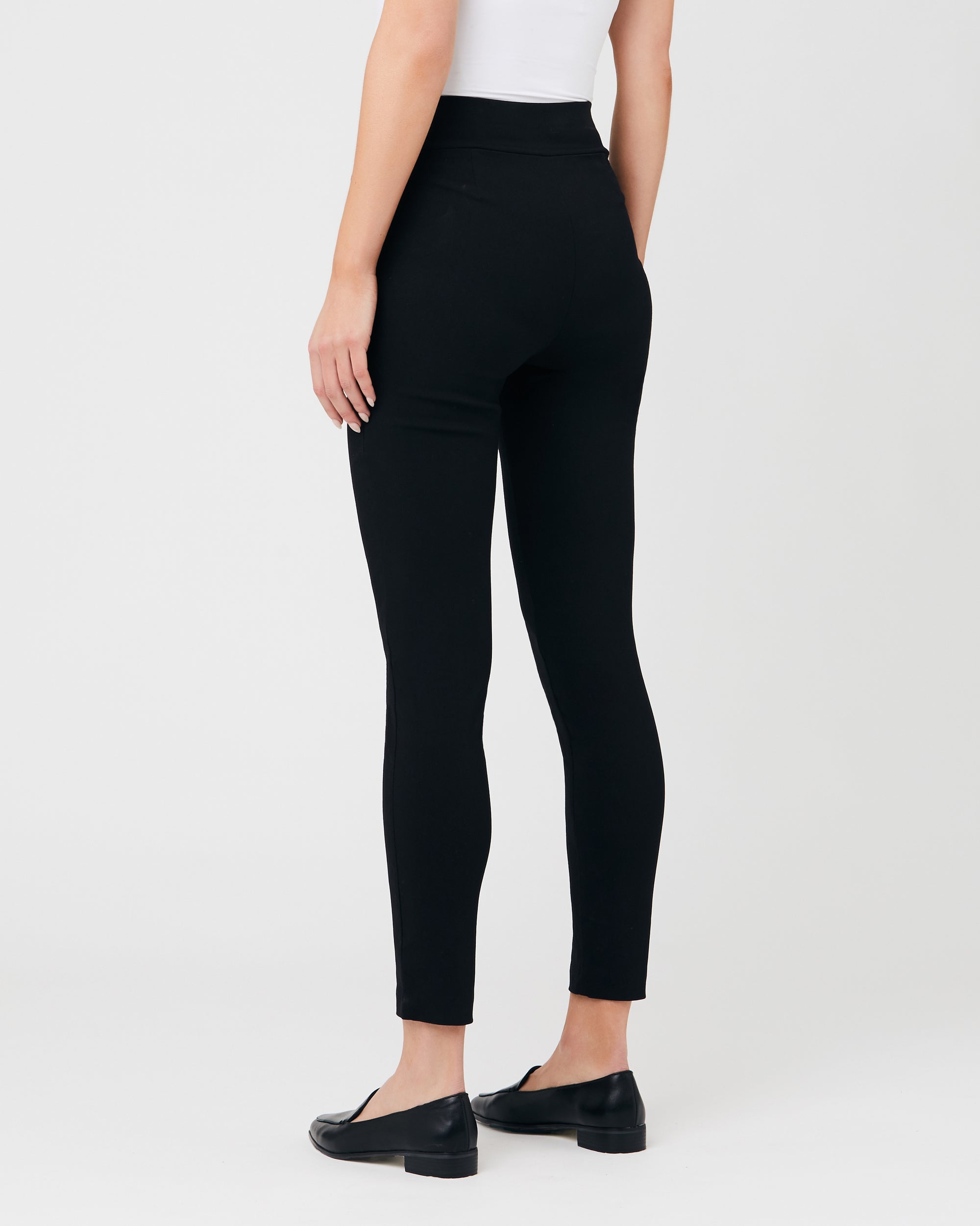 Slim Leg Pocket Pant Black