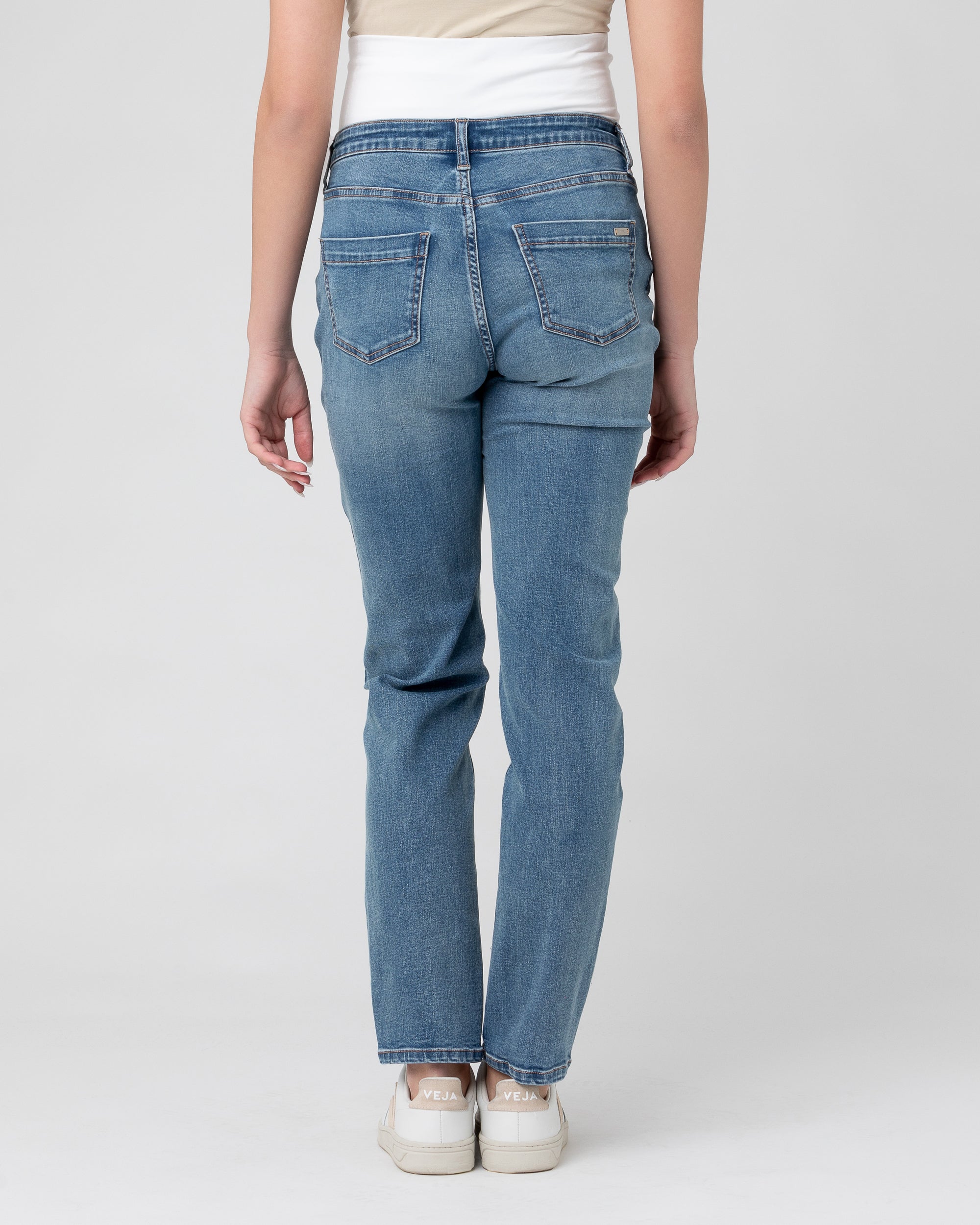 Hunter Over Bump Jean Vintage Wash