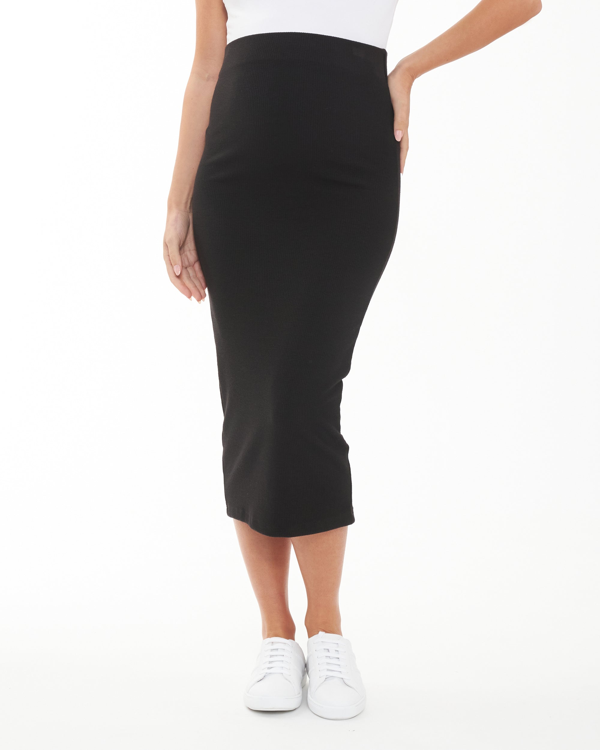 Ribbed Knit Pencil Skirt Black