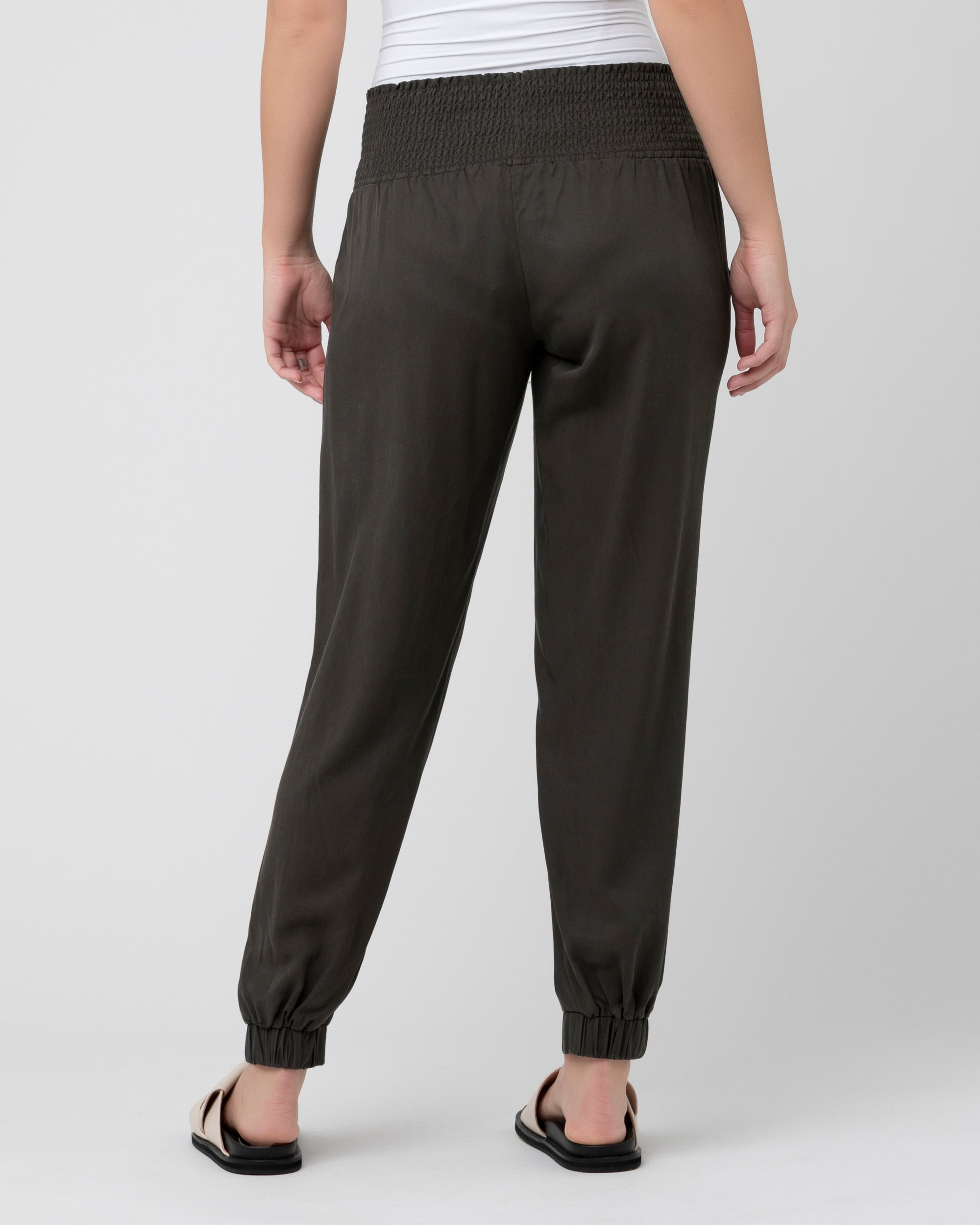 Tencel Off Duty Pant Olive