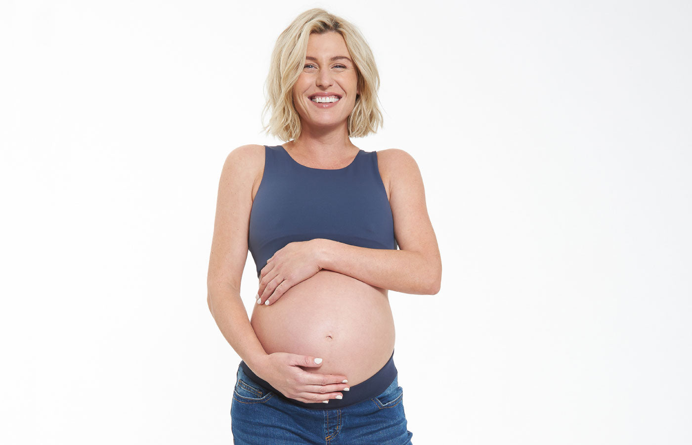 Pregnant? Here’s How To Bond With Your Baby Bump.