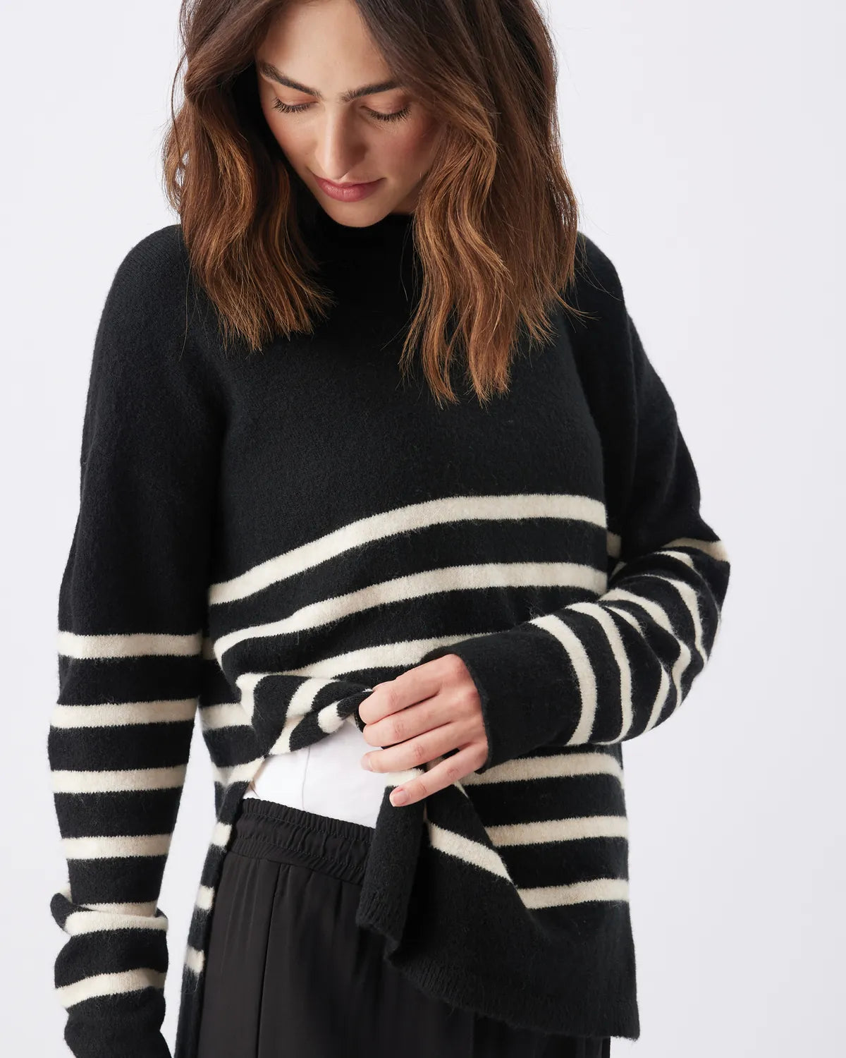 Gerrie Nursing Knit  Black / Vanilla