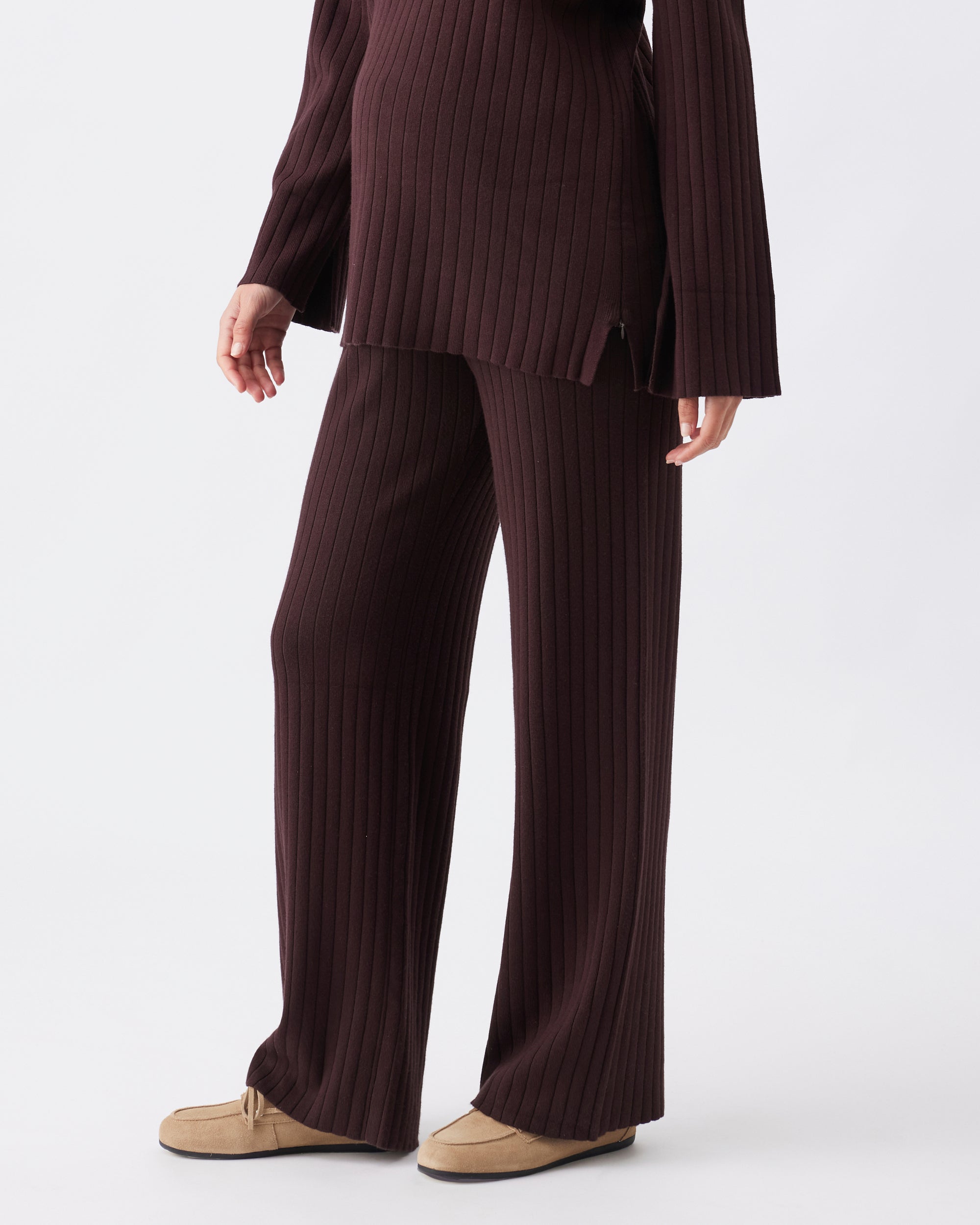 Dallas Rib Knit Pant  Cocoa