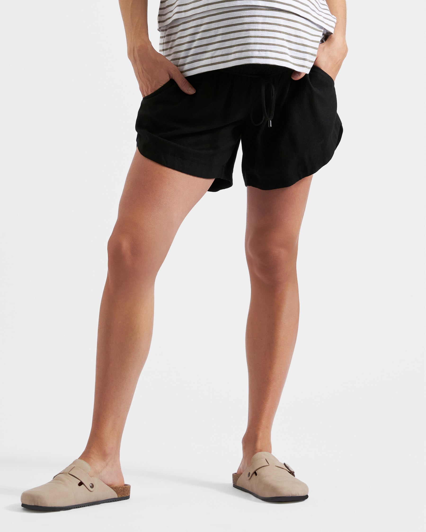 Byron Shirred Linen Short  Black