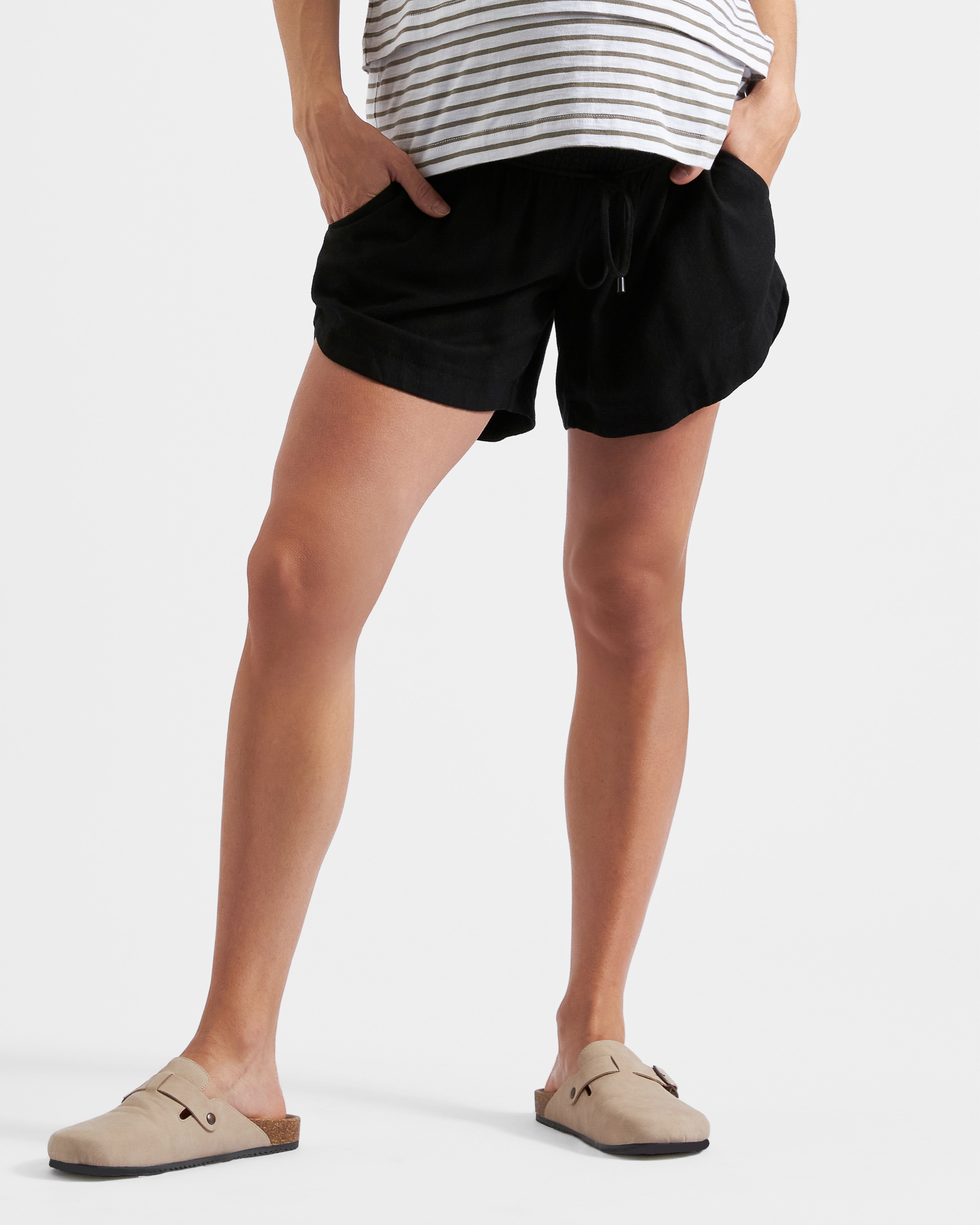 Byron Shirred Linen Short  Black