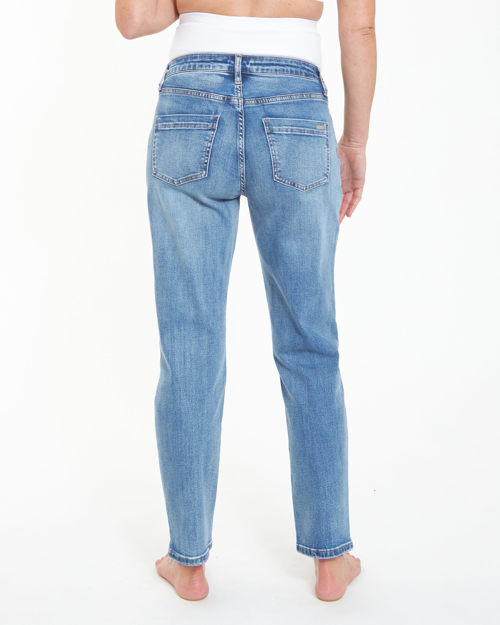 Hunter Over Bump Crop Jean Vintage Wash