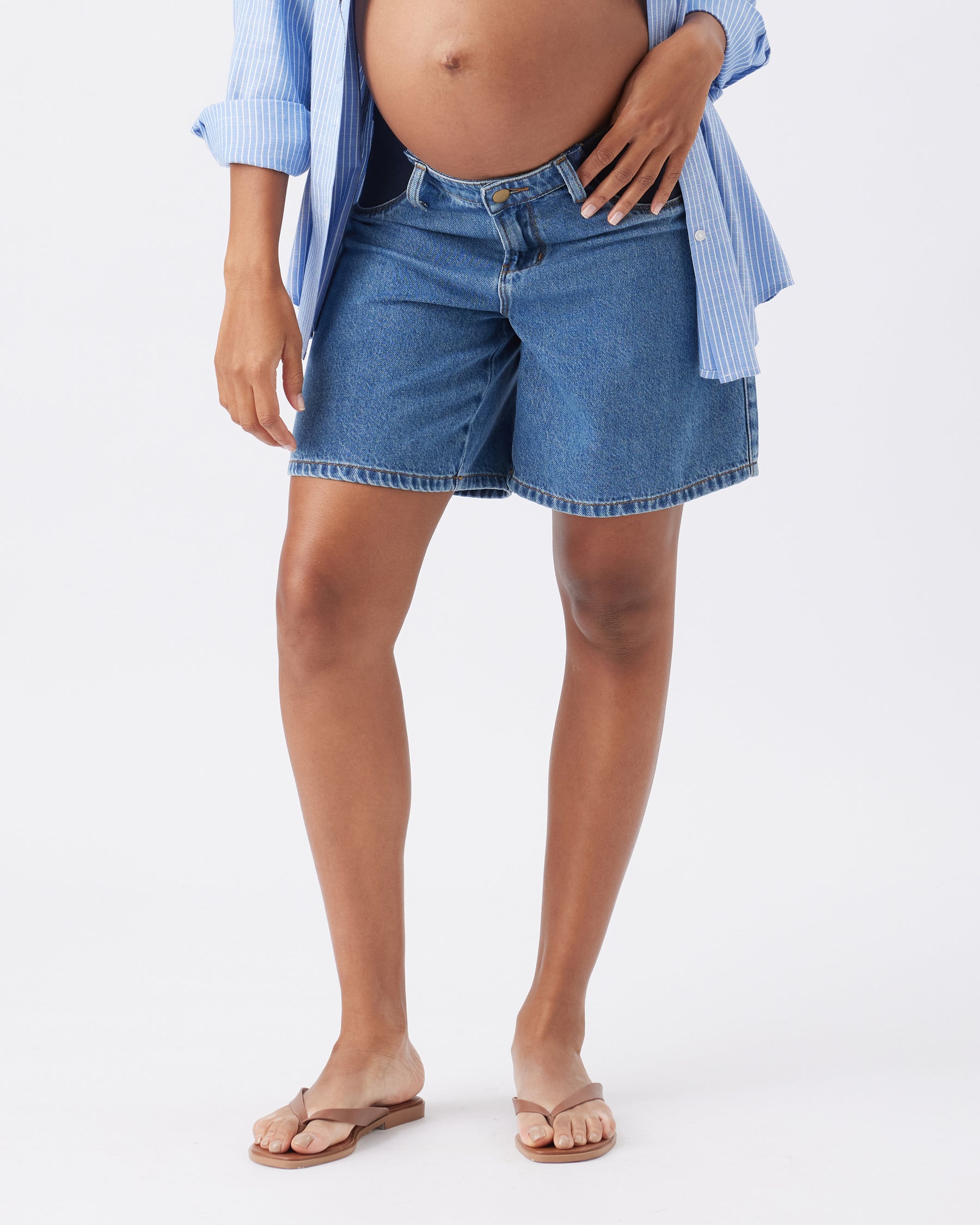 Dion Denim Short Classic Wash