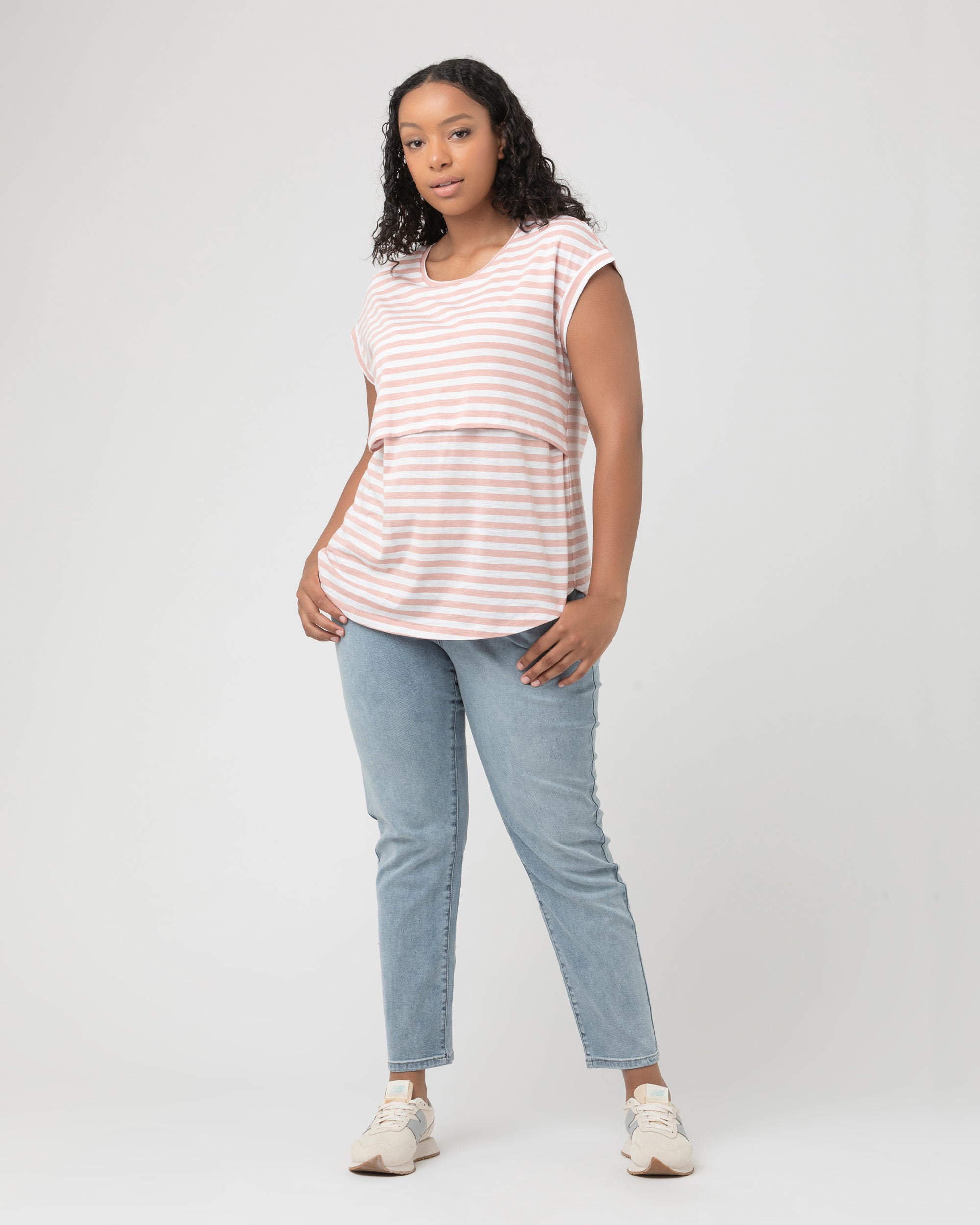 Lionel Nursing Tee Dusty Pink / White