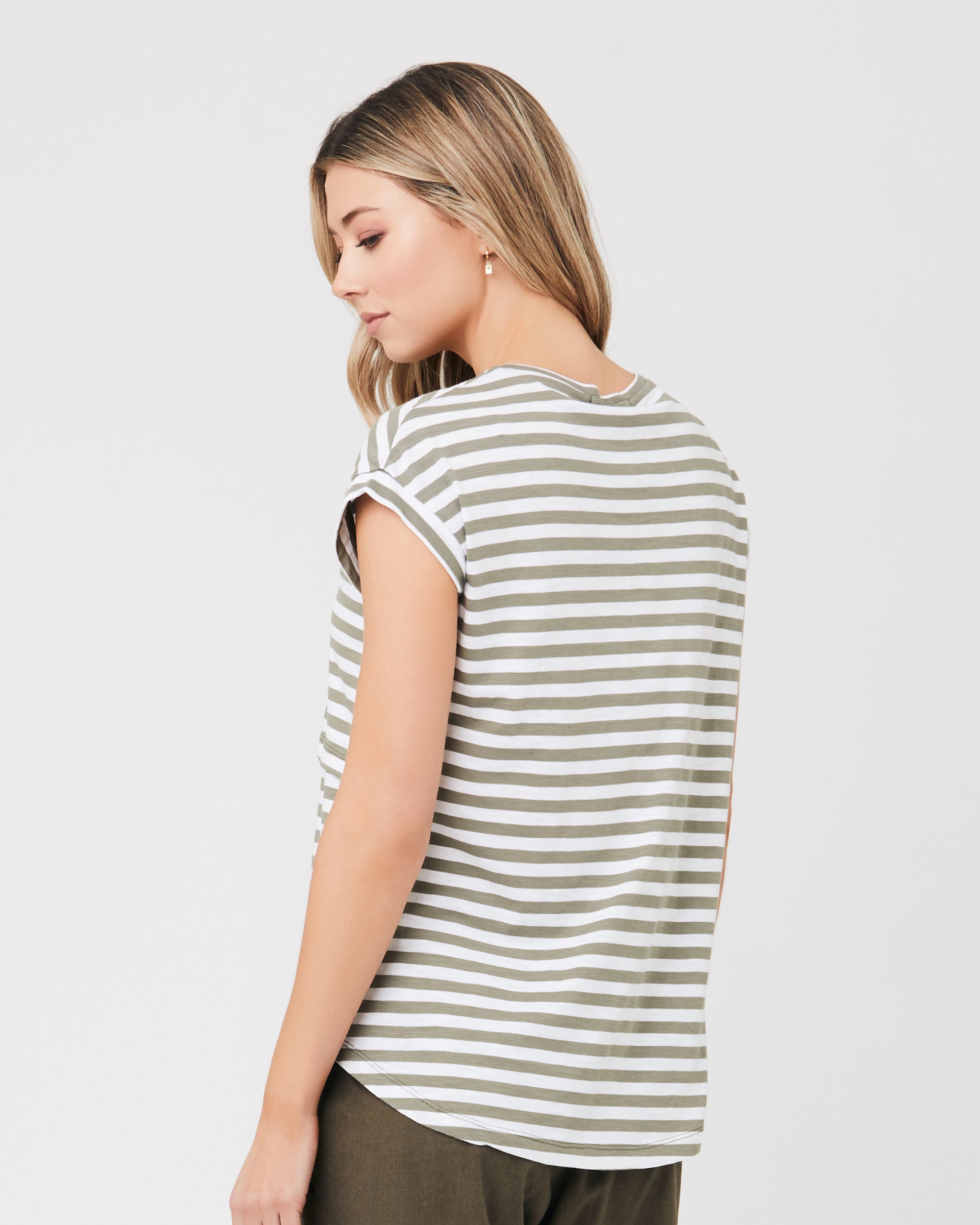 Lionel Nursing Tee Moss / White