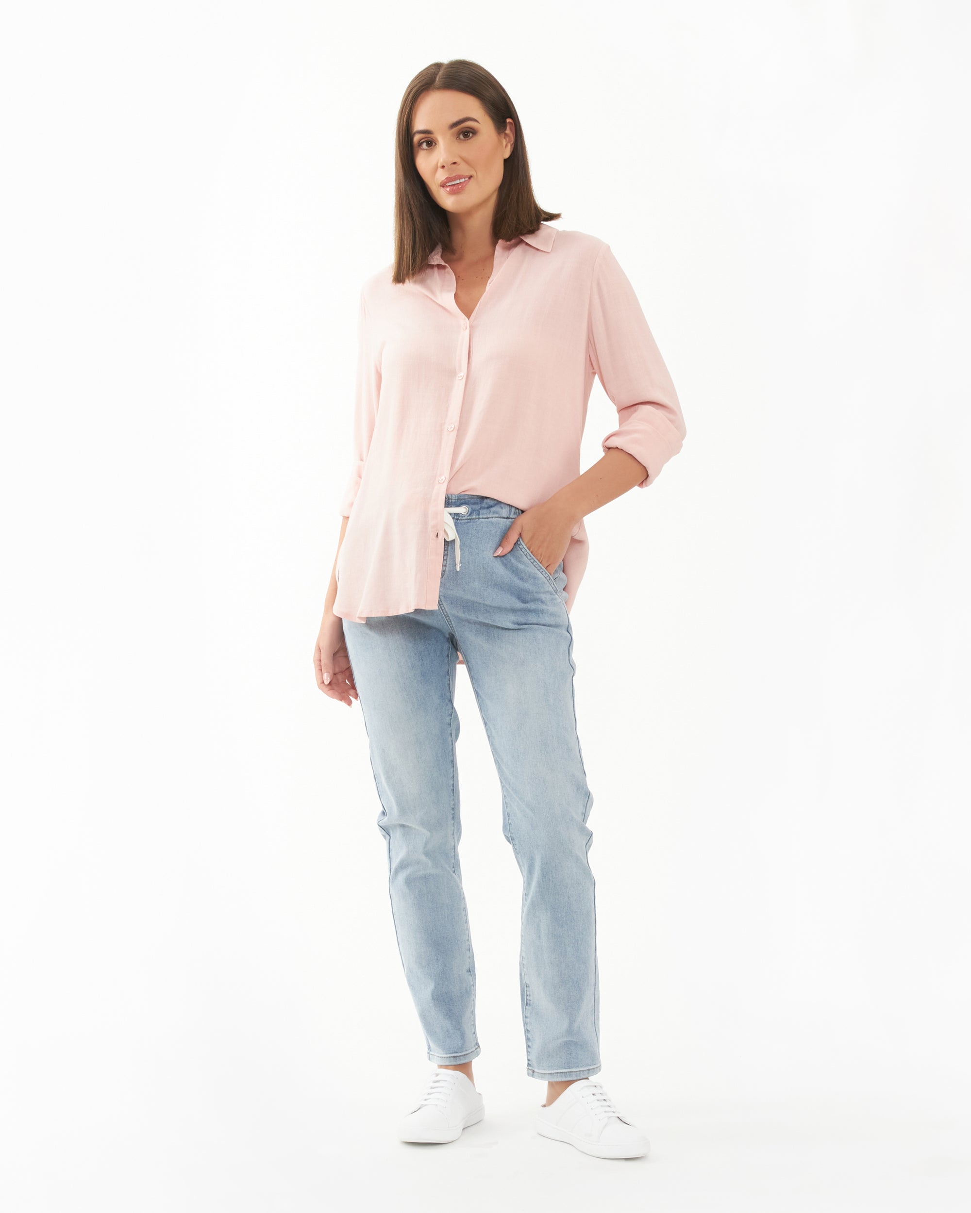 Light pink deals top with jeans