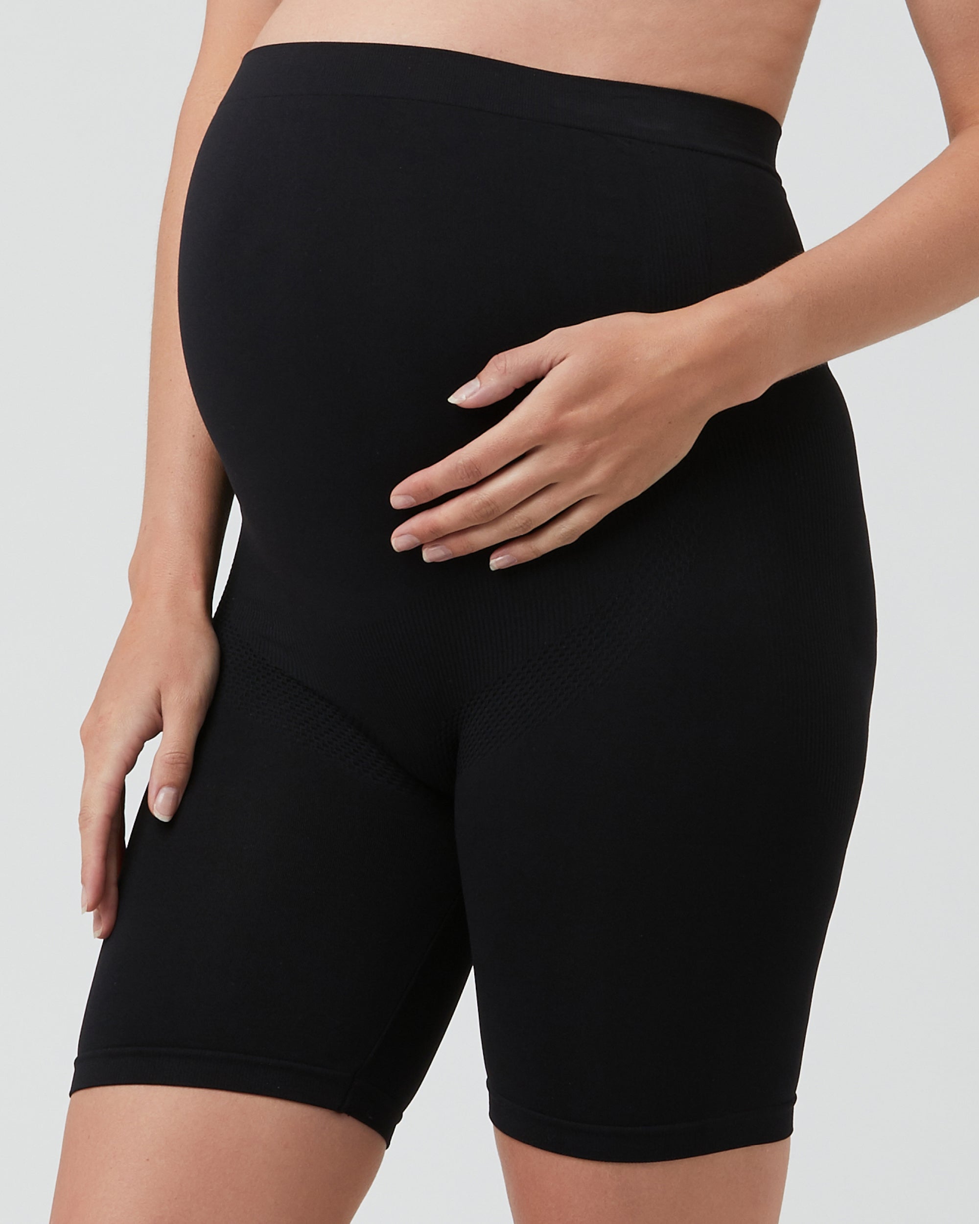 Ripe Seamless Support Shorts In Black