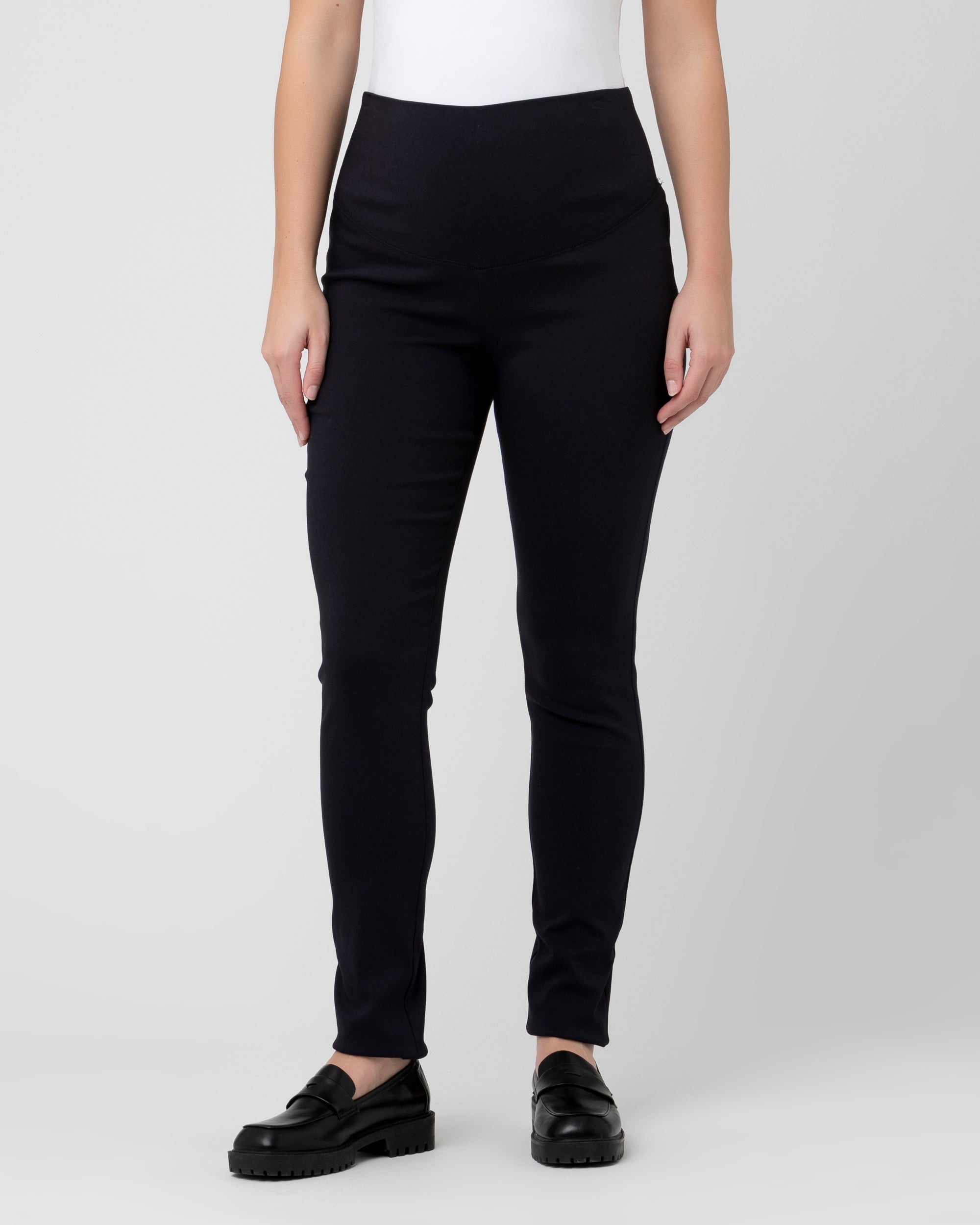 https://www.ripematernity.com/cdn/shop/files/W3205A_Suzie_Super_Straight_Pant_NAVY_1.jpg?v=1706828793&width=2000