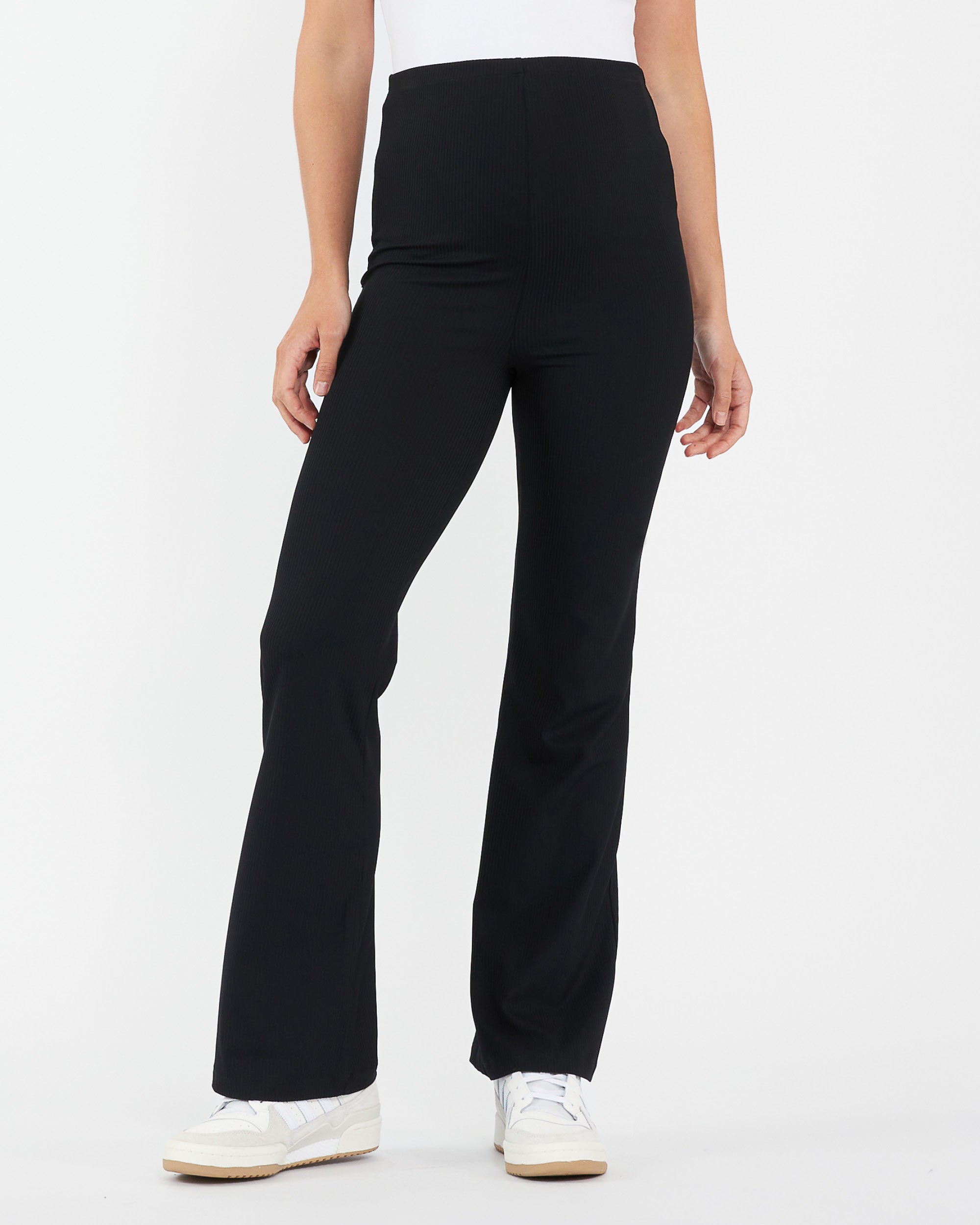 Jonah Rib Flare Pant Black