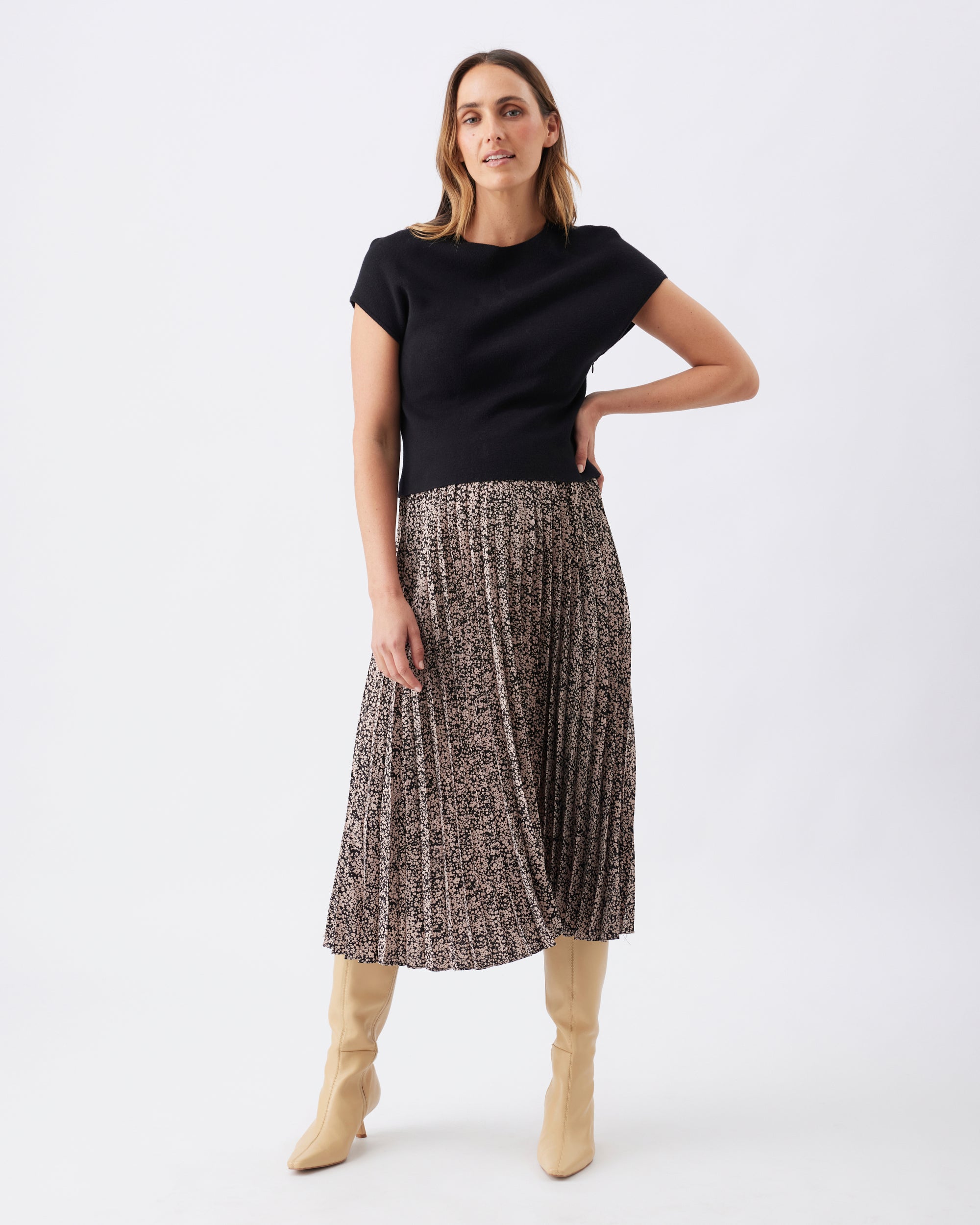 Florence Pleat Skirt Black / Dusty Pink